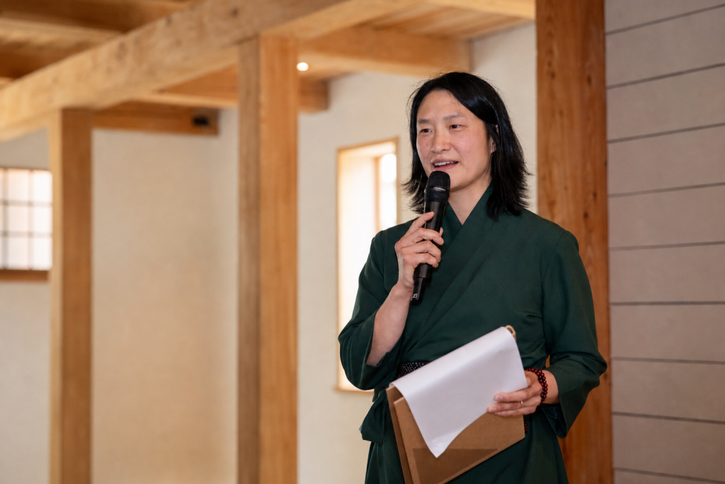 Thing Wong – Freie Rednerin und Sterbebegleiterin aus Hamburg, Portrait